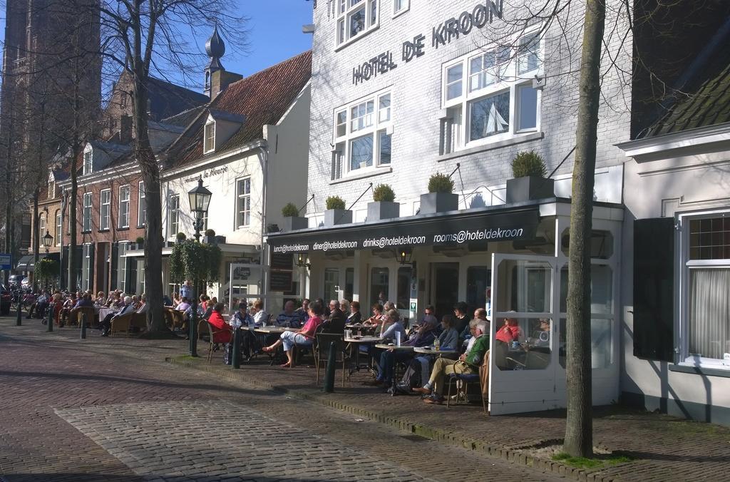 Hotel De Kroon Oirschot Exteriör bild